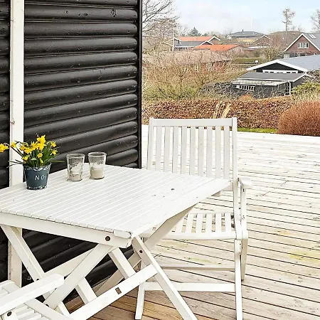 Pleasing Holiday In B Rkop With Terrace Сasa de vacaciones Egeskov (Syddanmark)